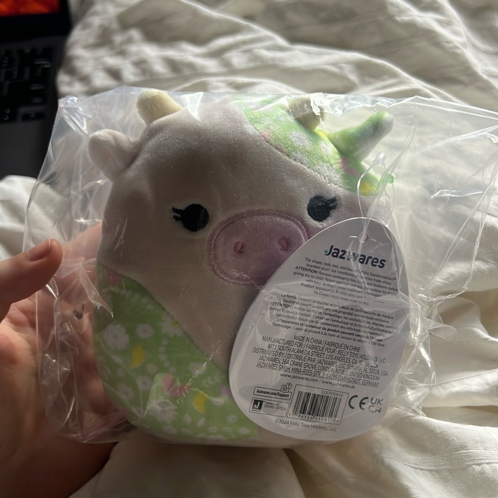 Ada squishmallow 5” cow